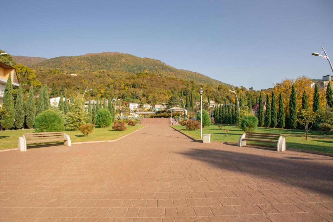 Руно Гагра Екстер'єр фото